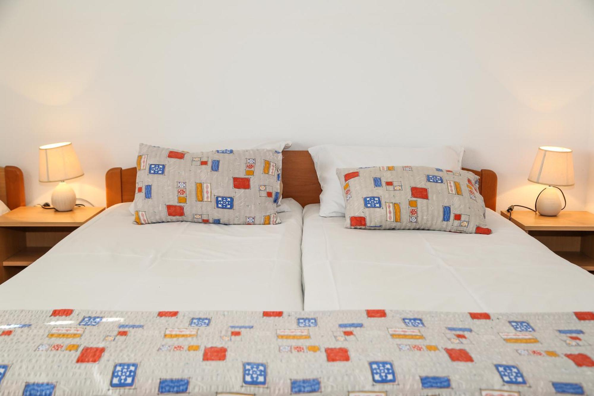 Apartments Butkovic Hvar Town Oda fotoğraf