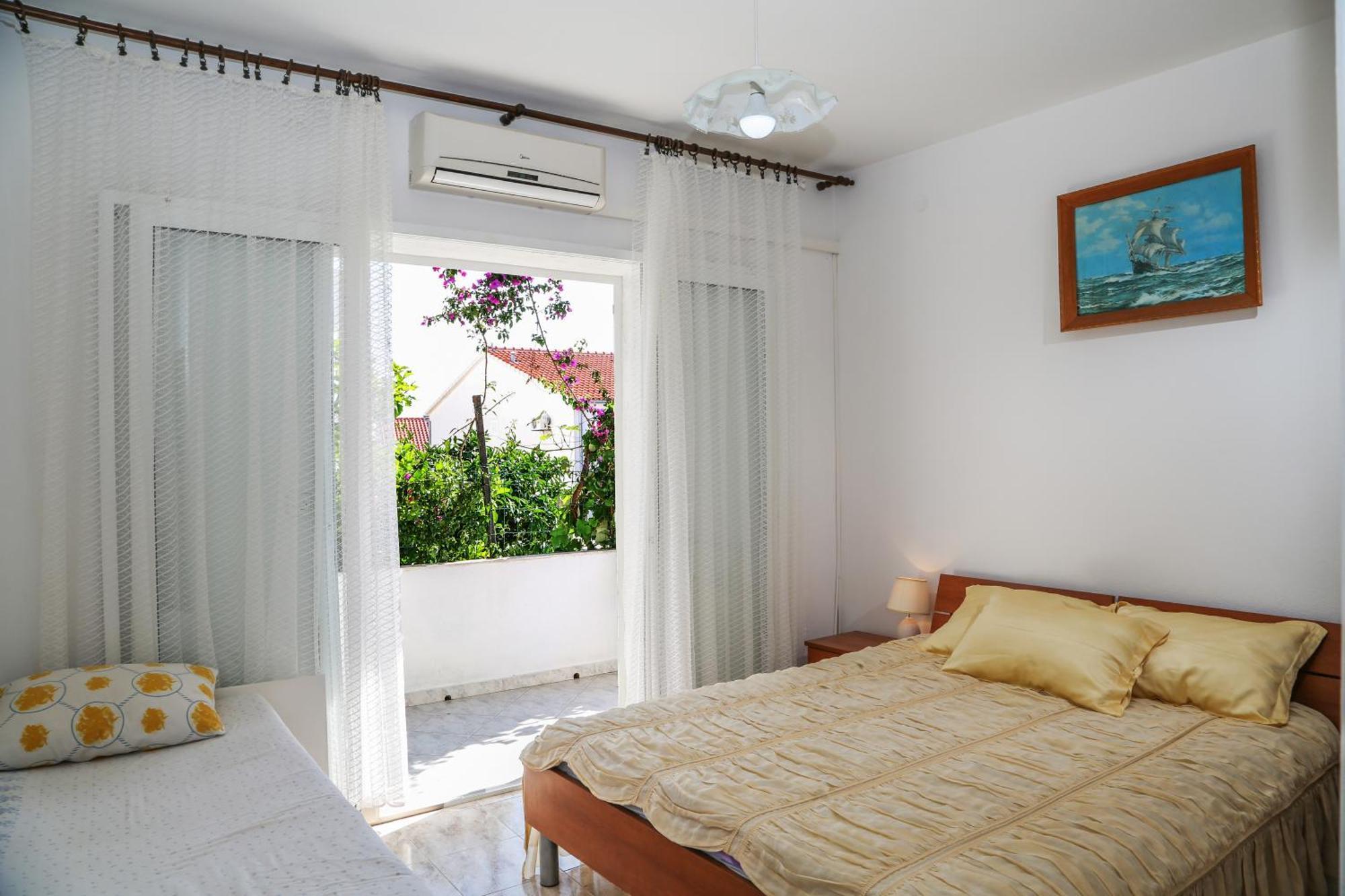 Apartments Butkovic Hvar Town Oda fotoğraf